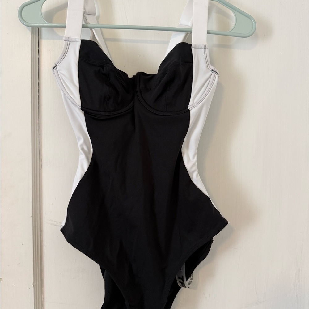 Black and White Lace-Up One-Piece Swimsuit with Contrast Panels - Picture 2 of 4